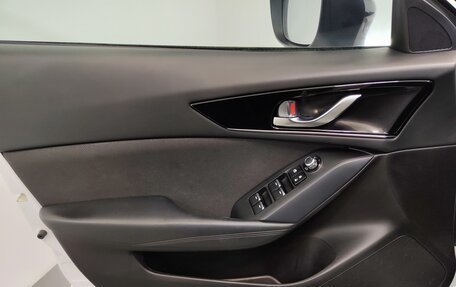 Mazda CX-4, 2022 год, 2 260 000 рублей, 15 фотография