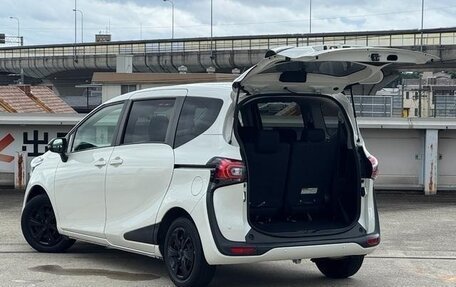 Toyota Sienta II, 2019 год, 1 213 000 рублей, 20 фотография