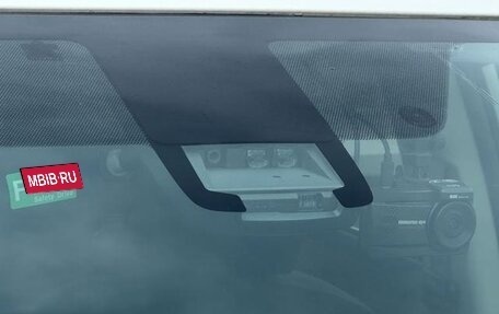 Toyota Sienta II, 2019 год, 1 213 000 рублей, 17 фотография