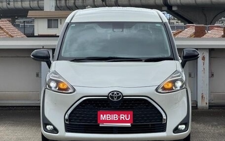 Toyota Sienta II, 2019 год, 1 213 000 рублей, 15 фотография