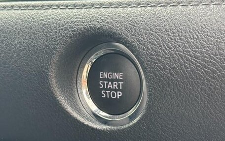 Toyota Sienta II, 2019 год, 1 213 000 рублей, 29 фотография