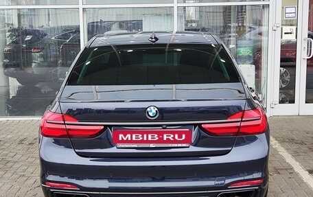 BMW 7 серия, 2016 год, 3 599 000 рублей, 4 фотография