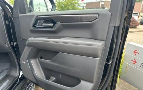 GMC Yukon IV, 2025 год, 13 557 347 рублей, 27 фотография