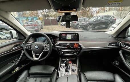 BMW 5 серия, 2018 год, 3 600 000 рублей, 11 фотография