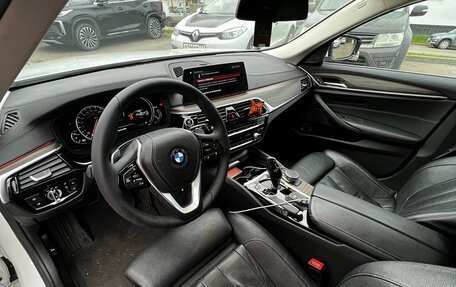 BMW 5 серия, 2018 год, 3 600 000 рублей, 16 фотография