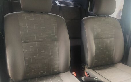 Renault Logan I, 2013 год, 425 000 рублей, 8 фотография