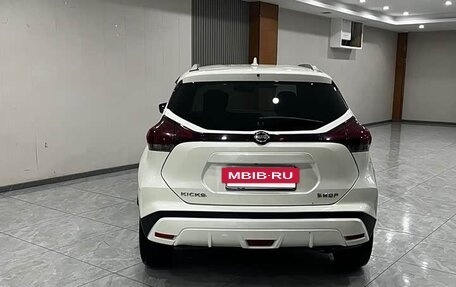 Nissan Kicks I, 2022 год, 1 840 000 рублей, 3 фотография