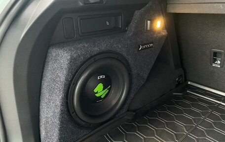 Volkswagen Tiguan II, 2021 год, 3 690 000 рублей, 7 фотография