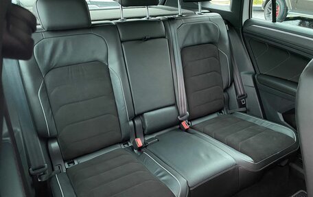 Volkswagen Tiguan II, 2021 год, 3 690 000 рублей, 14 фотография