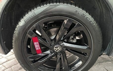 Volkswagen Tiguan II, 2021 год, 3 690 000 рублей, 5 фотография