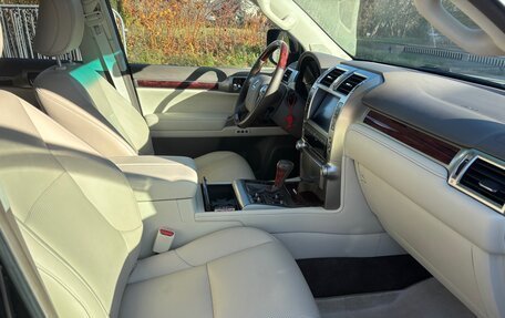 Lexus GX II, 2010 год, 2 825 000 рублей, 11 фотография