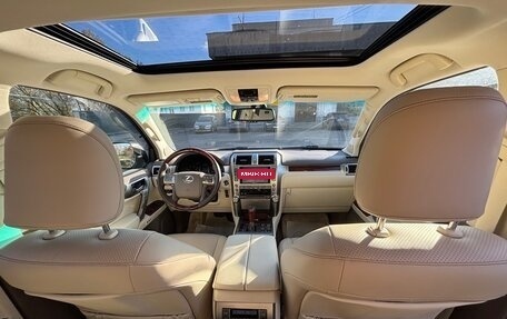 Lexus GX II, 2010 год, 2 825 000 рублей, 13 фотография