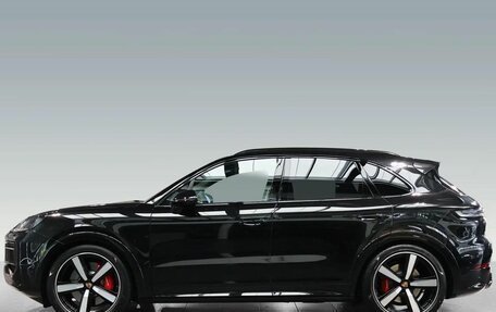 Porsche Cayenne III, 2025 год, 28 490 000 рублей, 3 фотография