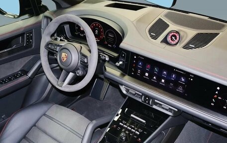 Porsche Cayenne III, 2025 год, 28 490 000 рублей, 14 фотография