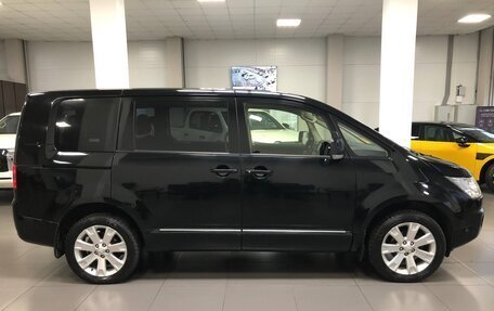 Mitsubishi Delica D:5 I, 2016 год, 2 090 000 рублей, 5 фотография