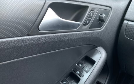 Volkswagen Jetta VI, 2014 год, 1 050 000 рублей, 9 фотография