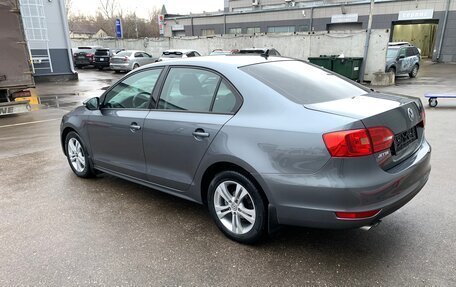 Volkswagen Jetta VI, 2014 год, 1 050 000 рублей, 6 фотография
