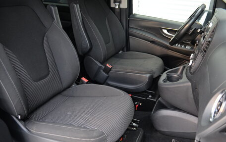 Mercedes-Benz Vito, 2020 год, 3 990 000 рублей, 30 фотография