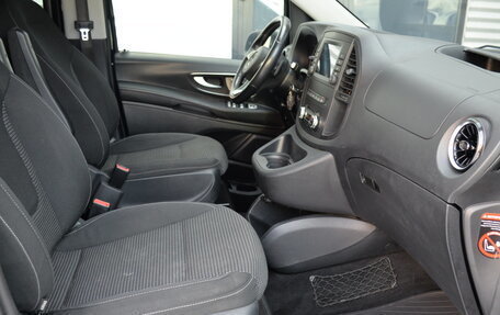 Mercedes-Benz Vito, 2020 год, 3 990 000 рублей, 29 фотография