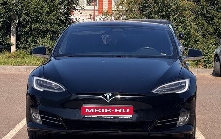 Tesla Model S I, 2020 год, 5 500 000 рублей, 2 фотография