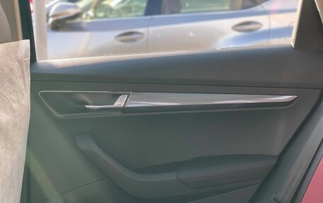 Skoda Karoq I, 2025 год, 2 850 000 рублей, 27 фотография