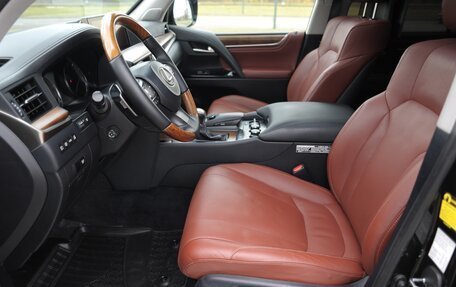 Lexus LX III, 2016 год, 5 980 000 рублей, 10 фотография