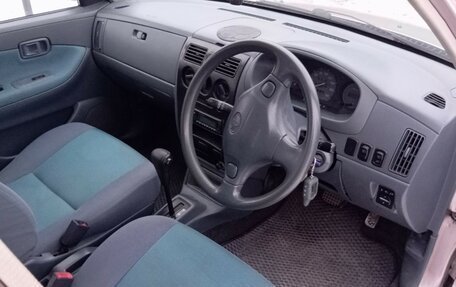 Toyota Duet, 2002 год, 268 000 рублей, 23 фотография