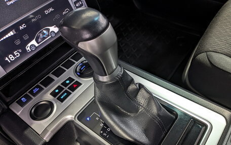 Toyota Land Cruiser Prado 150 рестайлинг 2, 2020 год, 4 590 000 рублей, 5 фотография