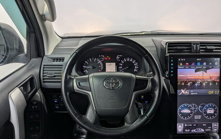 Toyota Land Cruiser Prado 150 рестайлинг 2, 2020 год, 4 590 000 рублей, 12 фотография