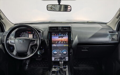 Toyota Land Cruiser Prado 150 рестайлинг 2, 2020 год, 4 590 000 рублей, 14 фотография