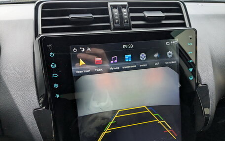 Toyota Land Cruiser Prado 150 рестайлинг 2, 2020 год, 4 590 000 рублей, 26 фотография