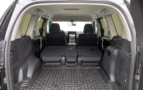 Toyota Land Cruiser Prado 150 рестайлинг 2, 2020 год, 4 590 000 рублей, 17 фотография