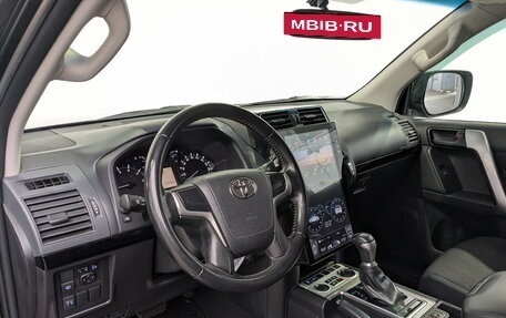 Toyota Land Cruiser Prado 150 рестайлинг 2, 2020 год, 4 590 000 рублей, 19 фотография