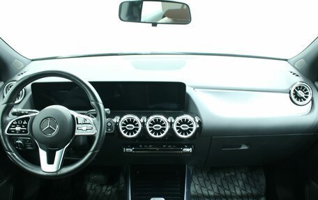 Mercedes-Benz GLA, 2020 год, 3 445 000 рублей, 16 фотография