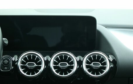 Mercedes-Benz GLA, 2020 год, 3 445 000 рублей, 18 фотография