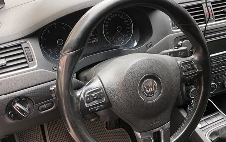 Volkswagen Jetta VI, 2014 год, 950 000 рублей, 9 фотография