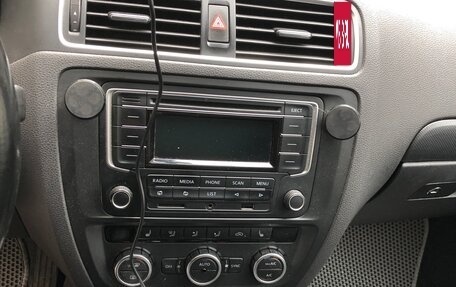 Volkswagen Jetta VI, 2014 год, 950 000 рублей, 4 фотография