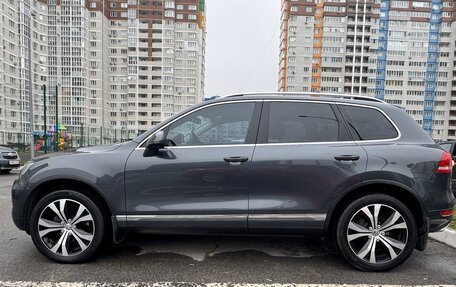 Volkswagen Touareg III, 2012 год, 3 150 000 рублей, 3 фотография