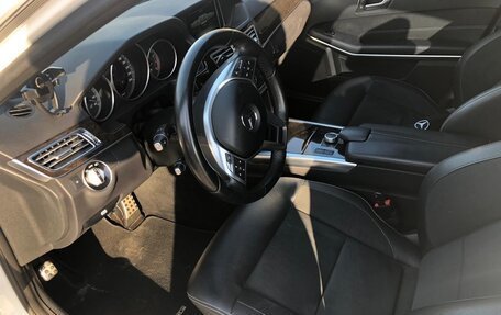 Mercedes-Benz E-Класс, 2015 год, 1 600 000 рублей, 7 фотография