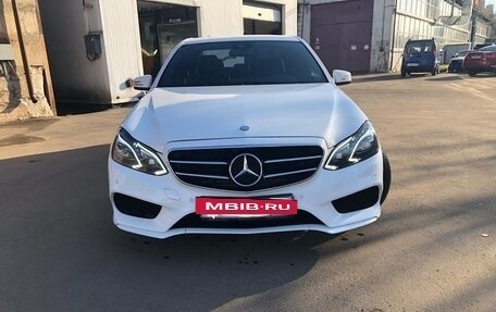 Mercedes-Benz E-Класс, 2015 год, 1 600 000 рублей, 2 фотография