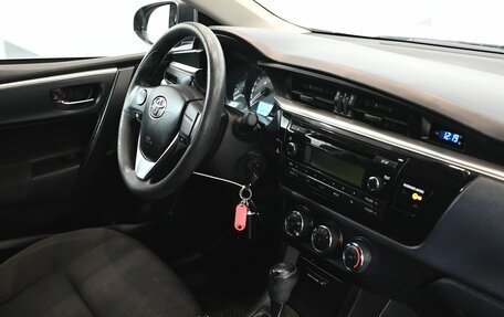 Toyota Corolla, 2014 год, 1 350 000 рублей, 13 фотография