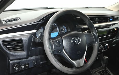 Toyota Corolla, 2014 год, 1 350 000 рублей, 15 фотография