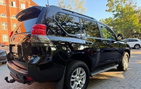 Toyota Land Cruiser Prado 150 рестайлинг 2, 2013 год, 2 395 000 рублей, 10 фотография