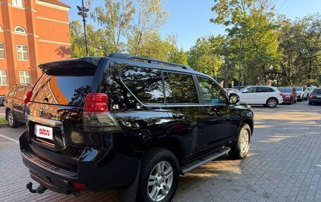 Toyota Land Cruiser Prado 150 рестайлинг 2, 2013 год, 2 395 000 рублей, 8 фотография