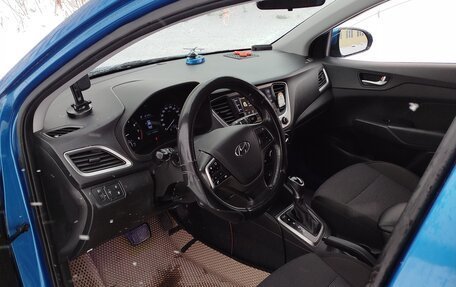 Hyundai Solaris II рестайлинг, 2018 год, 1 250 000 рублей, 13 фотография