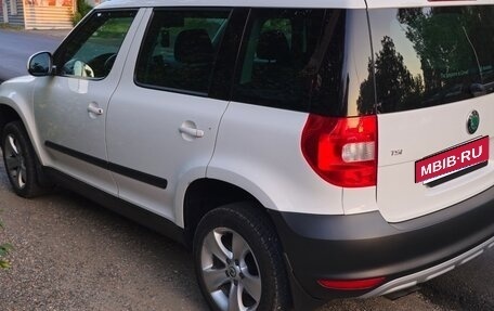 Skoda Yeti I рестайлинг, 2013 год, 990 000 рублей, 5 фотография