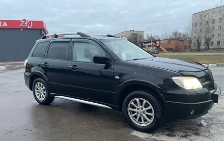 Mitsubishi Outlander III рестайлинг 3, 2006 год, 630 000 рублей, 2 фотография