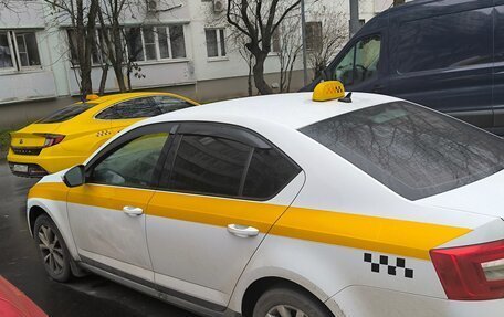 Skoda Octavia, 2020 год, 1 100 000 рублей, 3 фотография