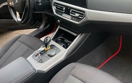 BMW 3 серия, 2020 год, 2 380 000 рублей, 11 фотография