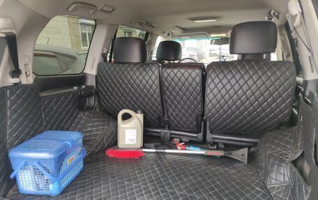 Toyota Land Cruiser 200, 2011 год, 3 170 000 рублей, 7 фотография